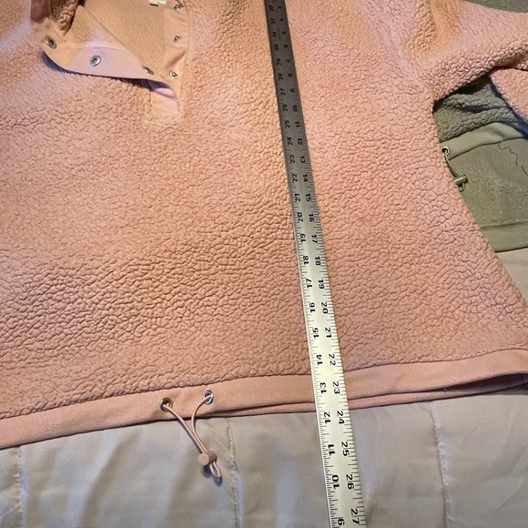 C&C California Soft Pink Fleece Pullover - Picture 9 of 9